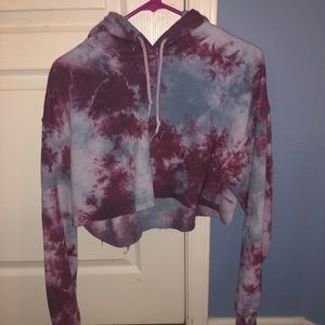 Cropped tie dye hoodie